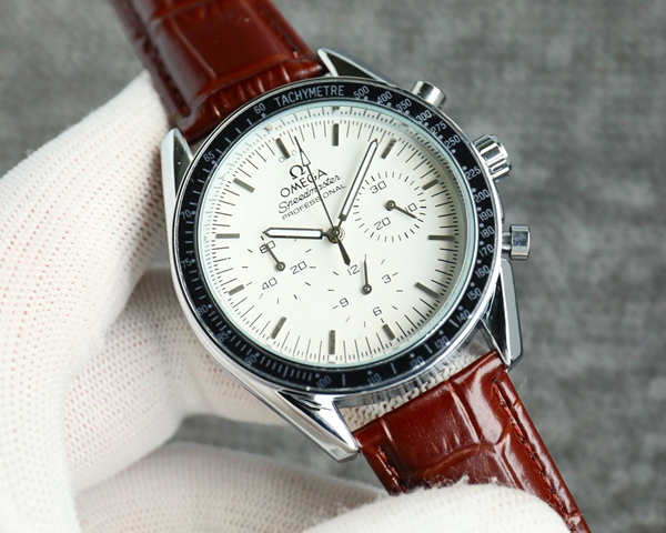 ブランド時計側面デザイン